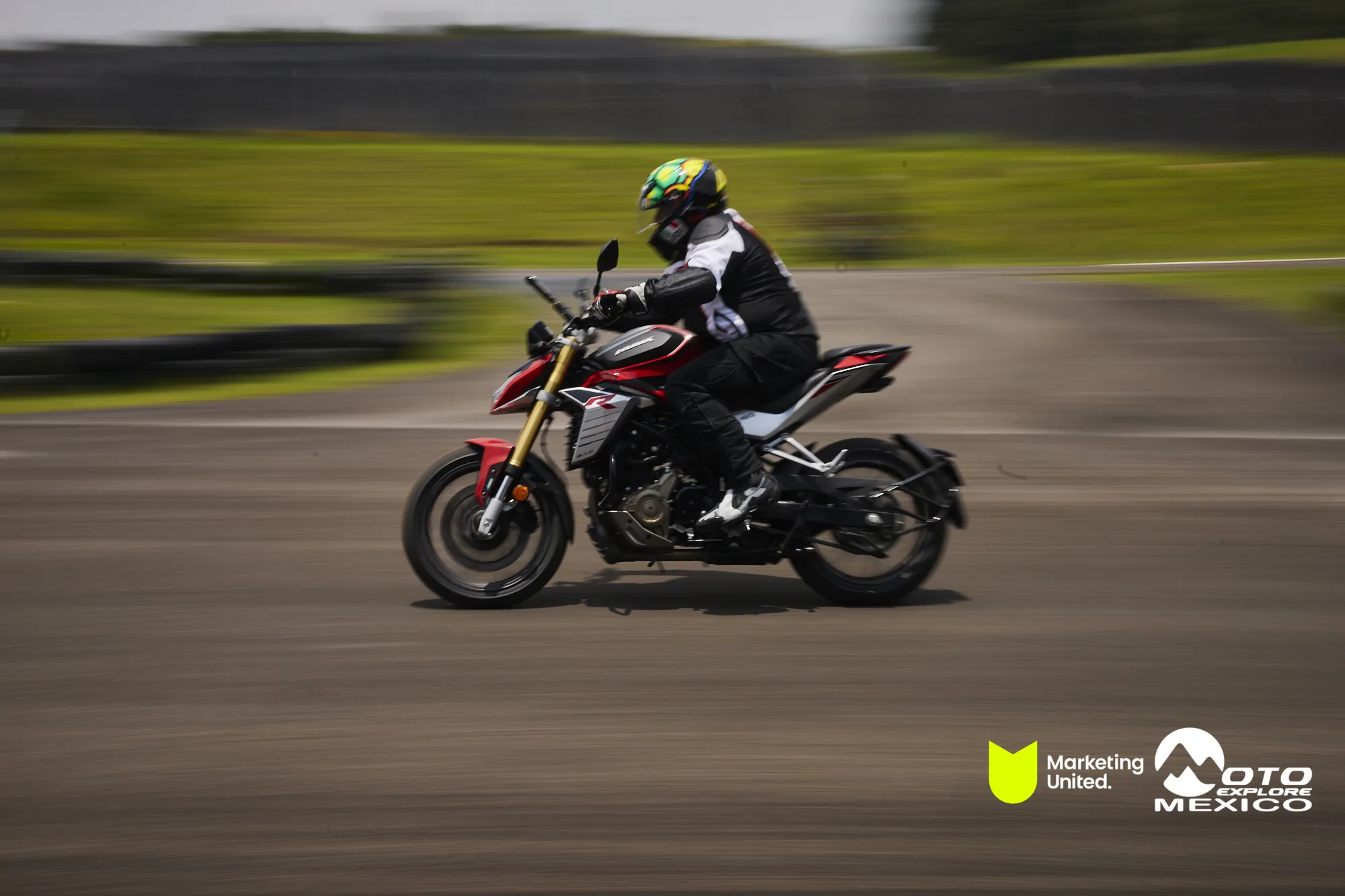 HUNK TRACKDAY 433